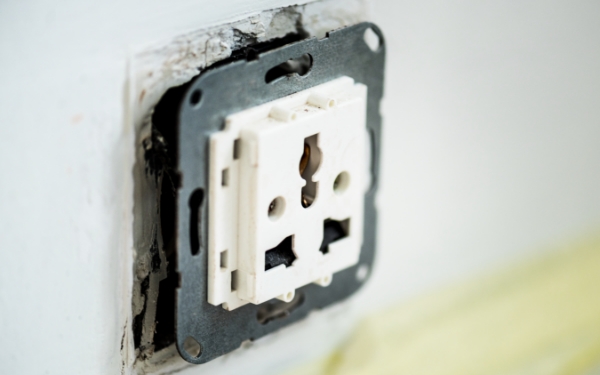 How Do You Do Electrical Maintenance?